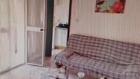 Sala d'estar de Pis en venda en  Sevilla Capital amb Aire condicionat, Calefacció i Terrassa