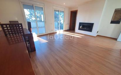 Living room of House or chalet for sale in Muntanyola  with Heating, Private garden and Parquet flooring