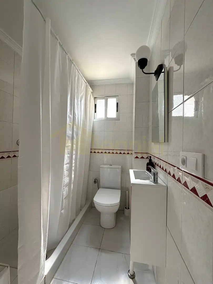 Bathroom of Flat for sale in Lora del Río  with Terrace
