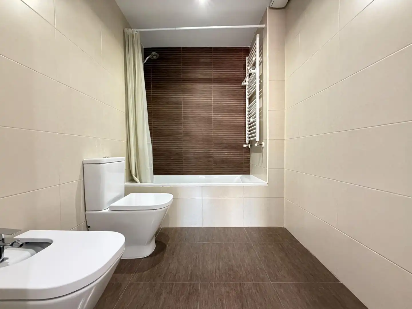 Bany de Dúplex en venda en Terrassa amb Aire condicionat, Parquet i Terrassa