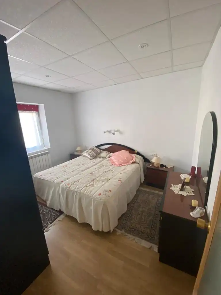 Habitación de Casa o chalet en venta en Algadefe con Calefacción, Trastero y Amueblado