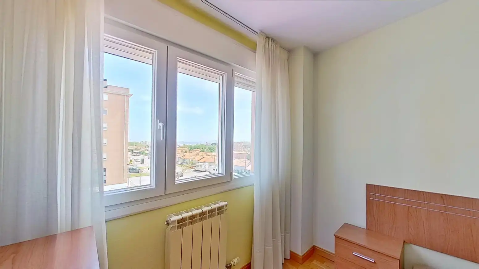 Habitación de Piso en venta en Santander con Calefacción, Parquet y Trastero
