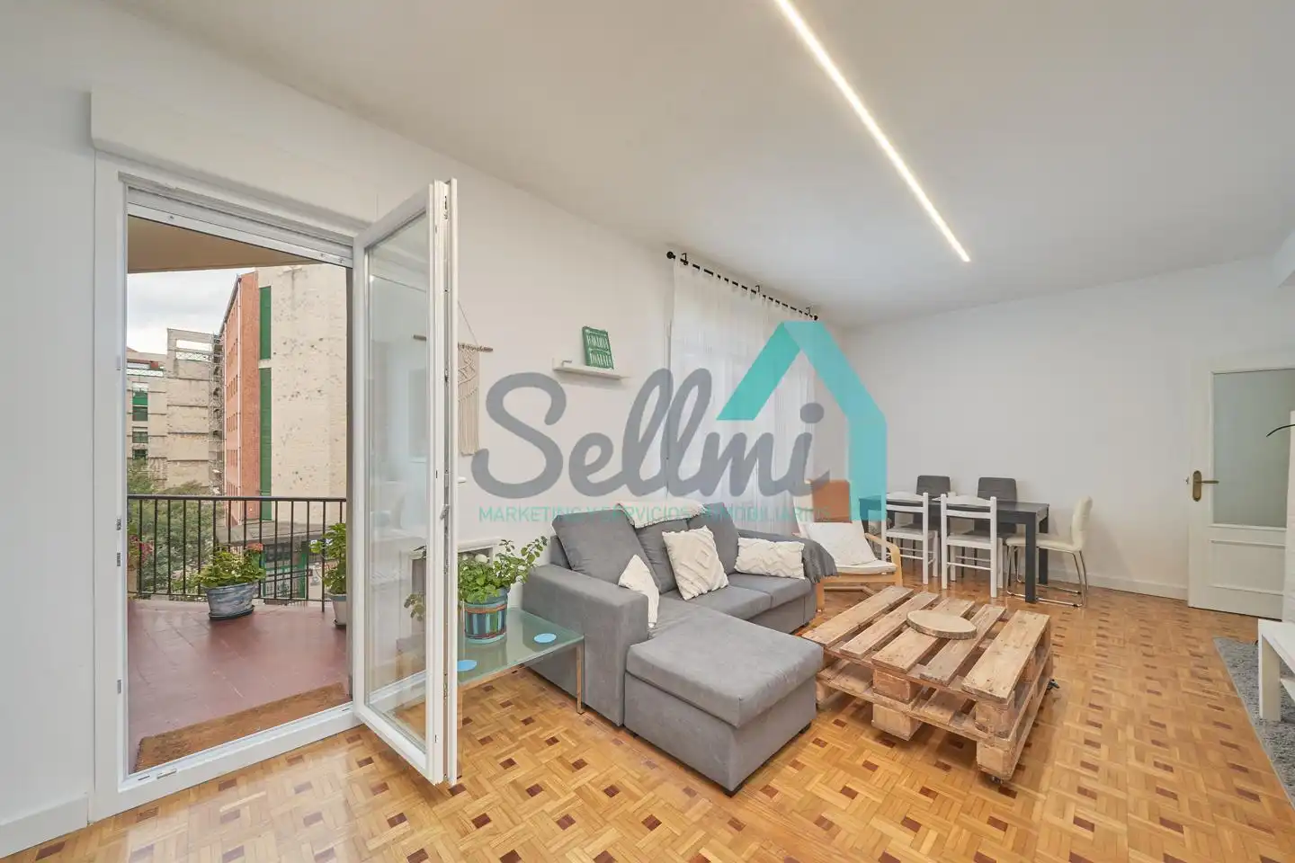 Appartamento con ascensore in affitto a Calle Sacramento, imagen 3