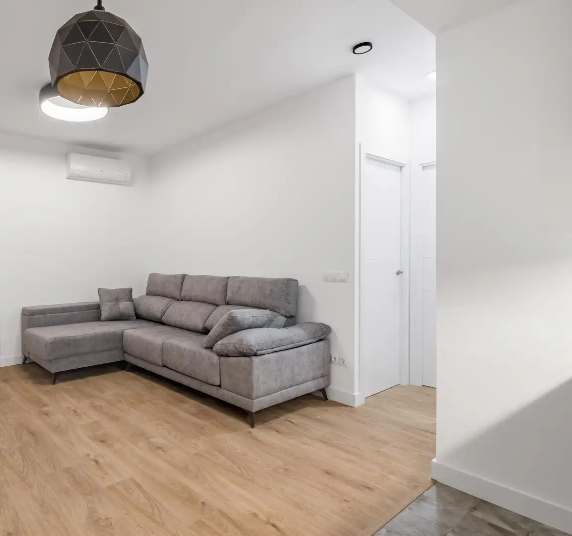 Living room of Flat for sale in Madrid  with Air Conditioner, Heating and Terrace
