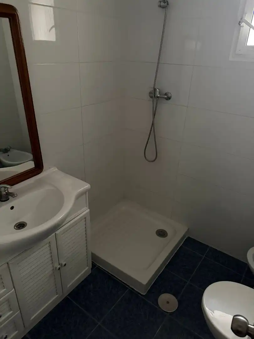 Bathroom of Flat for sale in Sevilla