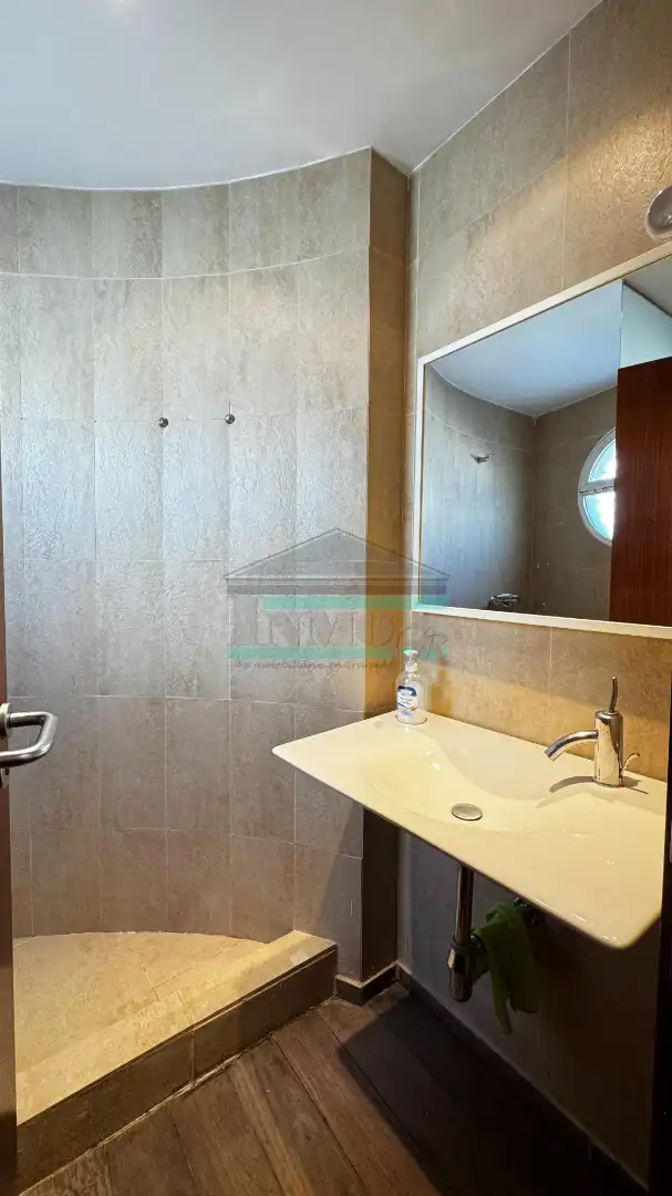 Baño de Dúplex en venta en Cájar con Aire acondicionado, Calefacción y Balcón
