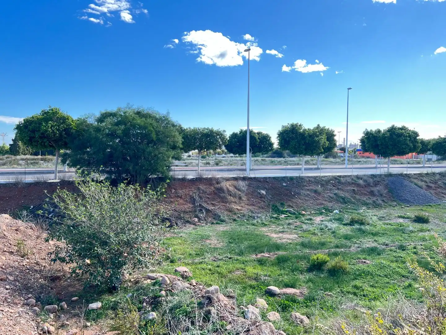 Terreny residencial en venda a Calle de Alcalde Luis Casanova 6