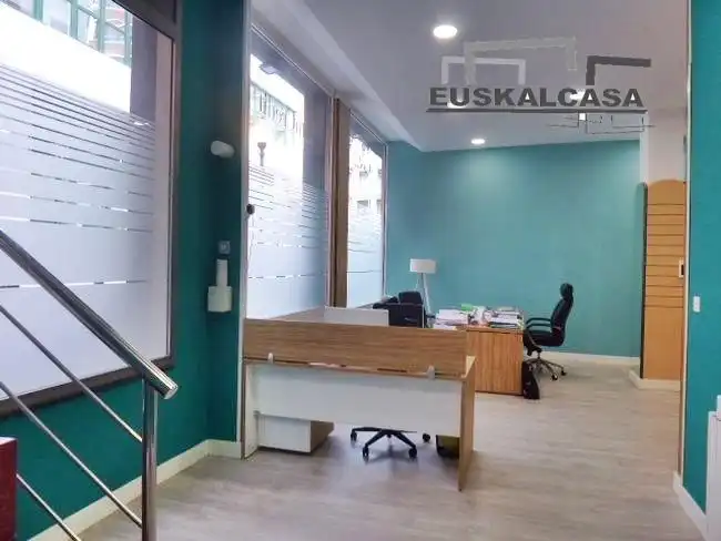 Local comercial en venta en Errekalde