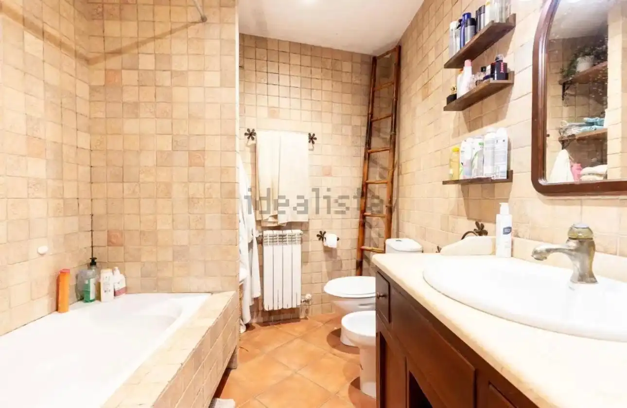 Bathroom of Ground floor for sale in  Palma de Mallorca  with Air Conditioner, Heating and Private garden