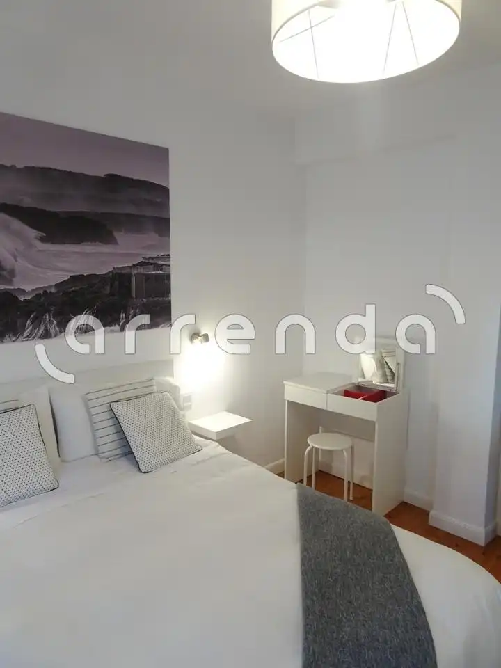 Habitación de Piso de alquiler en Santander con Calefacción y Amueblado
