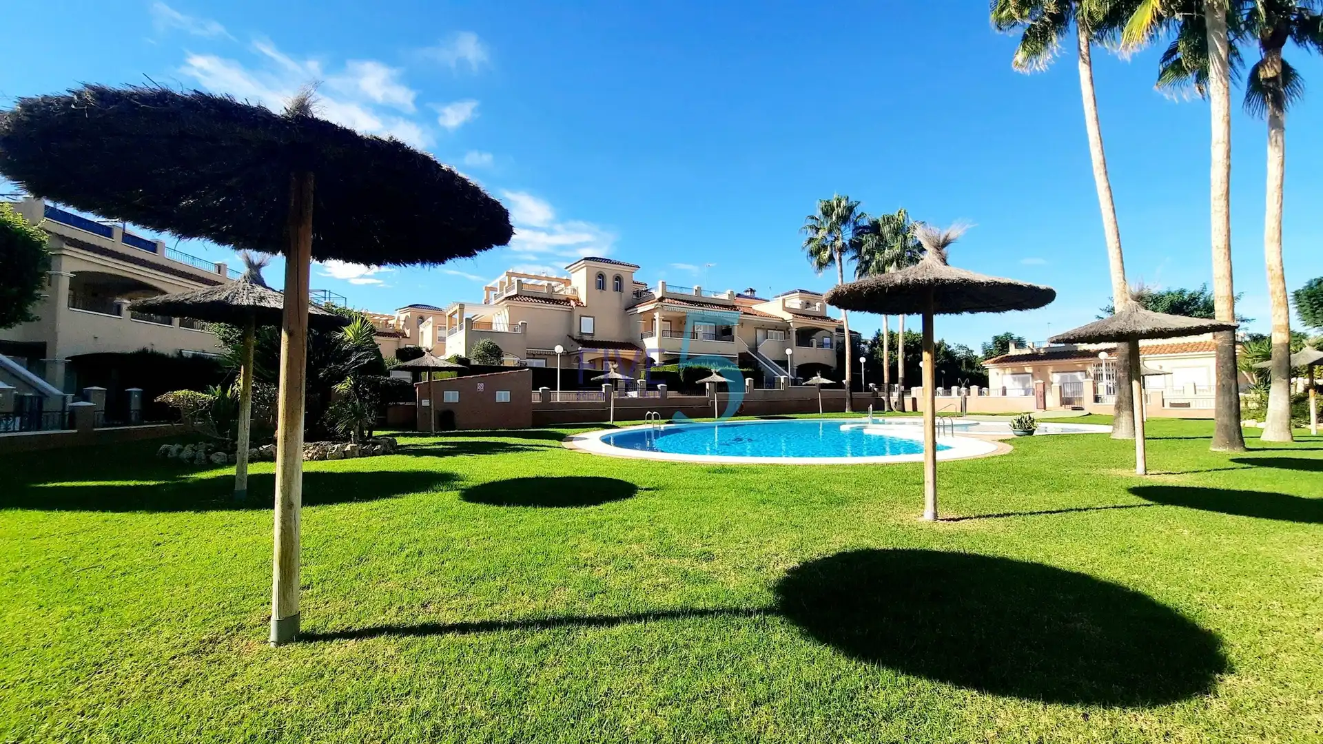 Garden of Detached homes for sale in Pilar de la Horadada  with Air Conditioner, Heating and Terrace