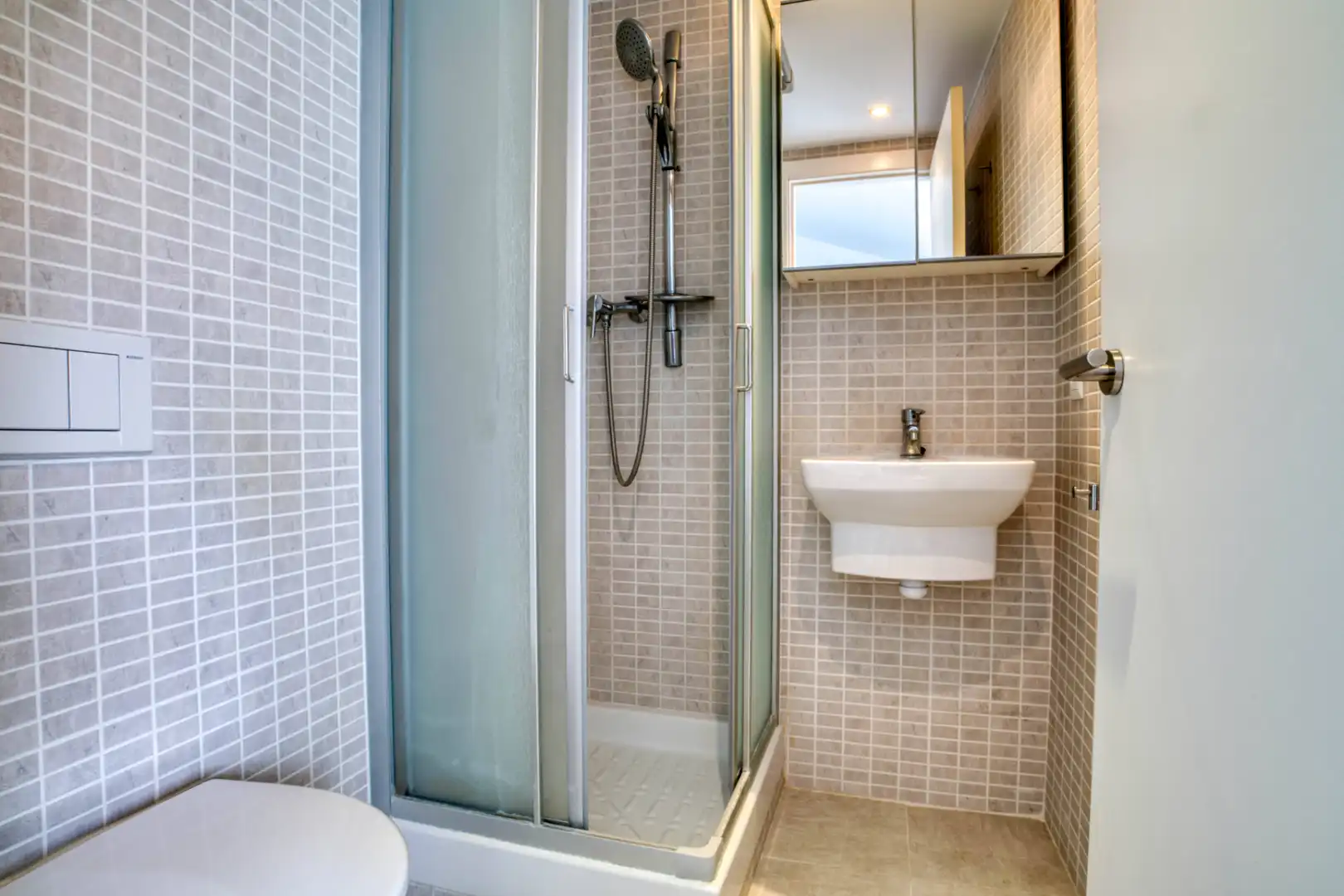 Bathroom of Duplexes for sale in Palamós  with Air Conditioner, Terrace and Furnished
