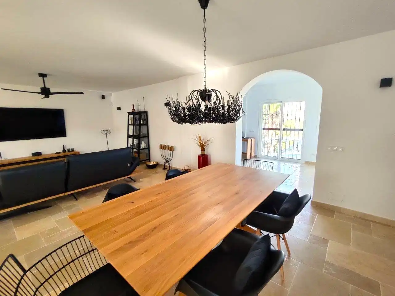 Comedor de Casa o chalet en venta en Alhaurín de la Torre con Aire acondicionado, Calefacción y Jardín privado