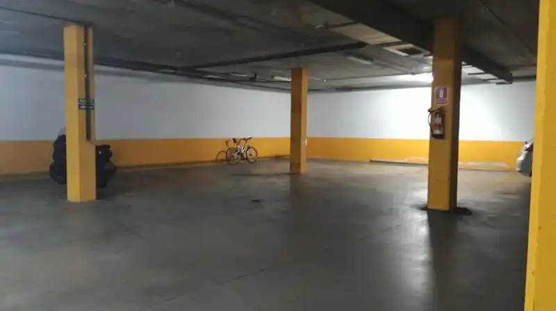 Aparcament de Garatge en venda en Madrid
