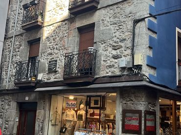 Wohnung mit Balkon zum Verkauf in San Bartolome Kalea 13