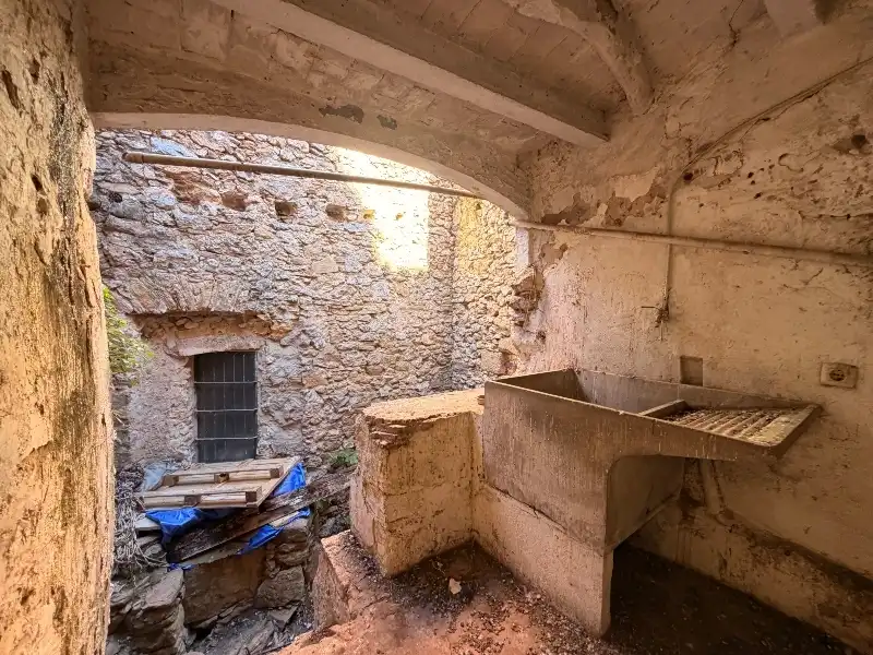 Houses for sale in Carrer Teatre, Torroella de Montgrí