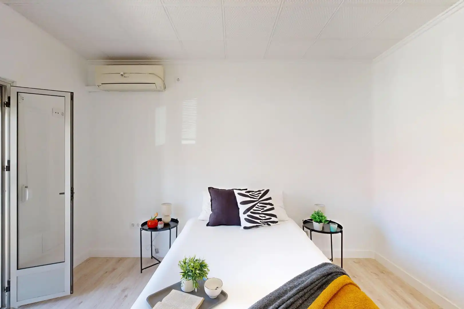 Schlafzimmer von Wohnung zum Verkauf in Cartagena mit Klimaanlage, Heizung und Balkon
