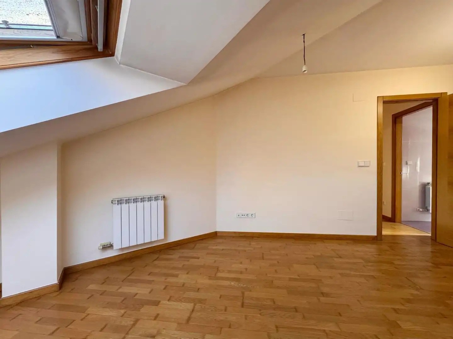 Wohnung zum Verkauf in Pontevedra Capital  mit Heizung