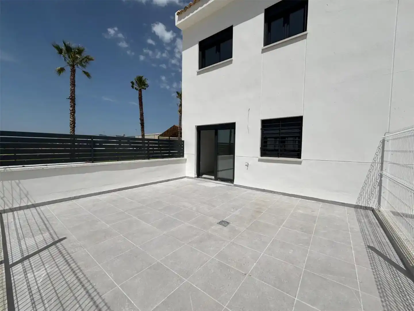 Terrassa de Casa o xalet en venda en Castilleja de la Cuesta amb Aire condicionat