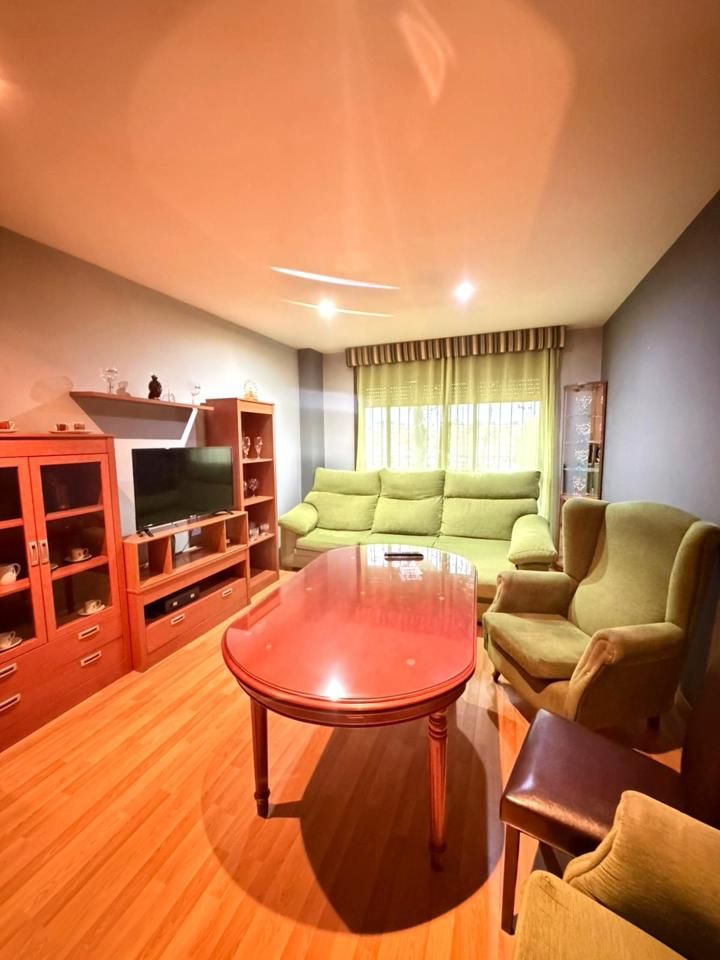 Living room of Planta baja for sale in Badajoz Capital  with Terrace