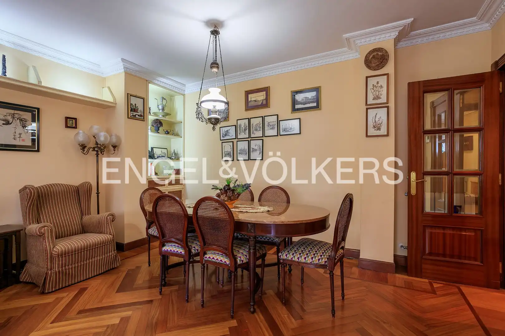Dining room of Flat for sale in Getxo   with Heating, Private garden and Parquet flooring