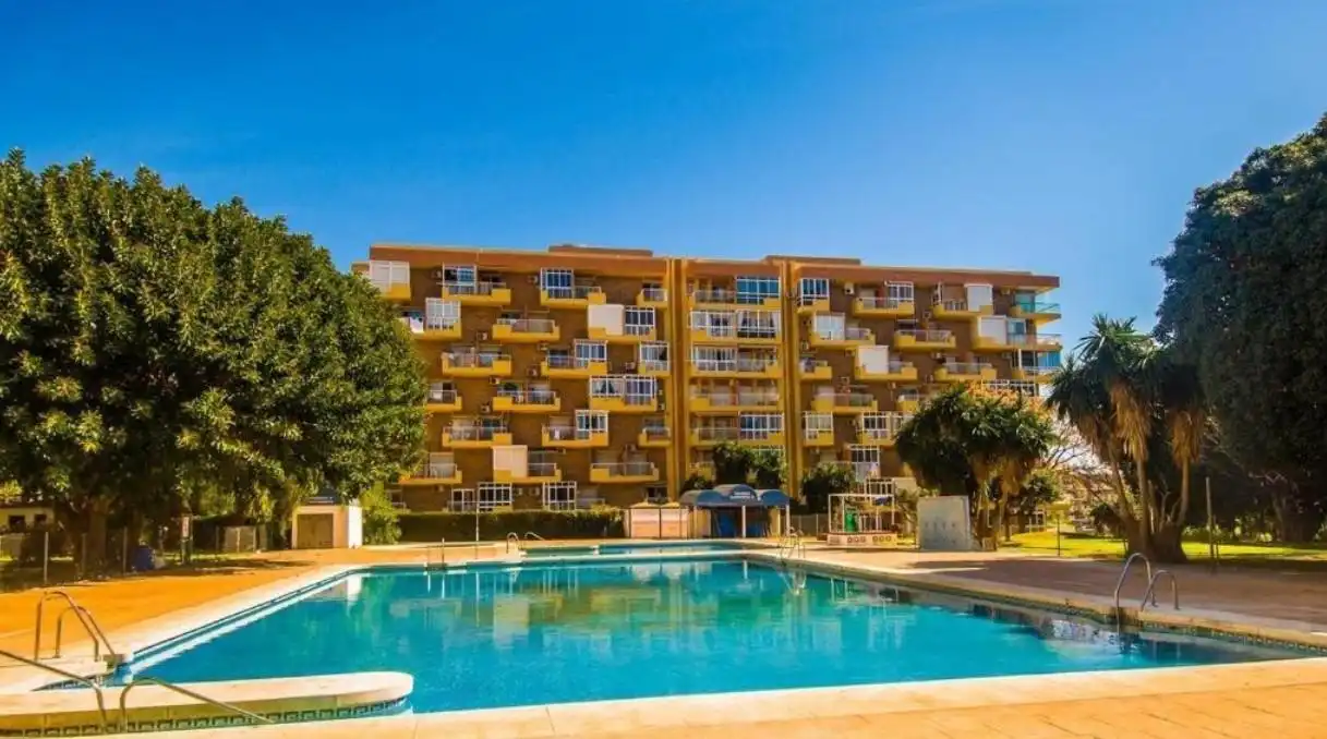 Vivienda con piscina en venta en Avenida Avenida Gamonal, imagen 23