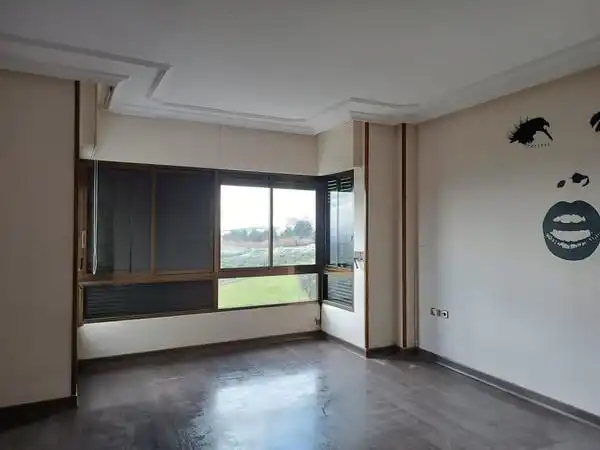 Flat for sale in De Cazorla, Torreperogil