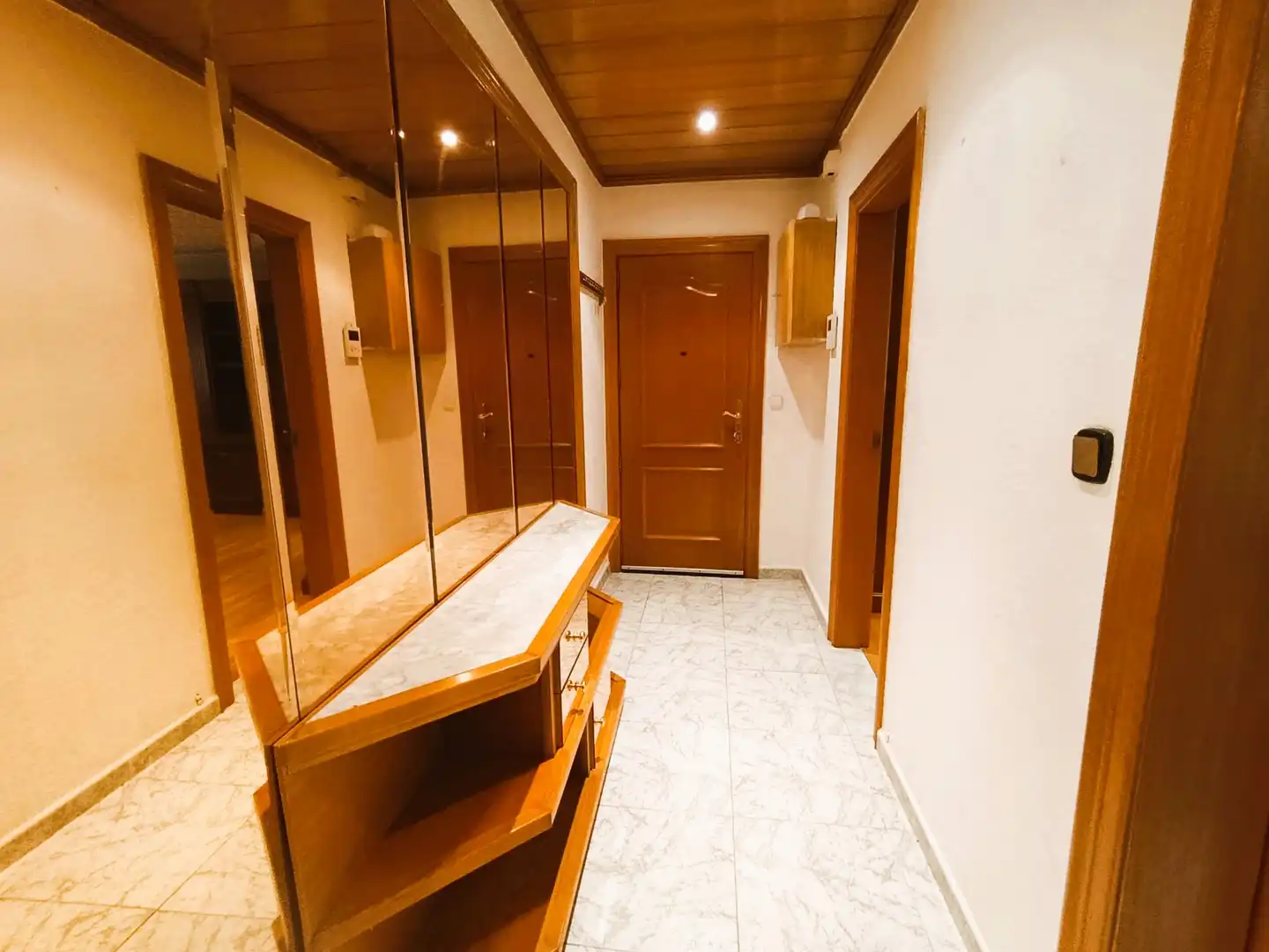 Piso con ascensor en venta en de Roca Labrador, imagen 2