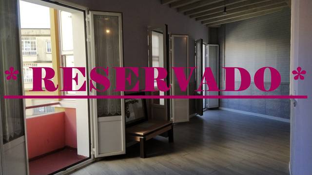Piso en Venta en Plaza Pulida, 10 en Cariño