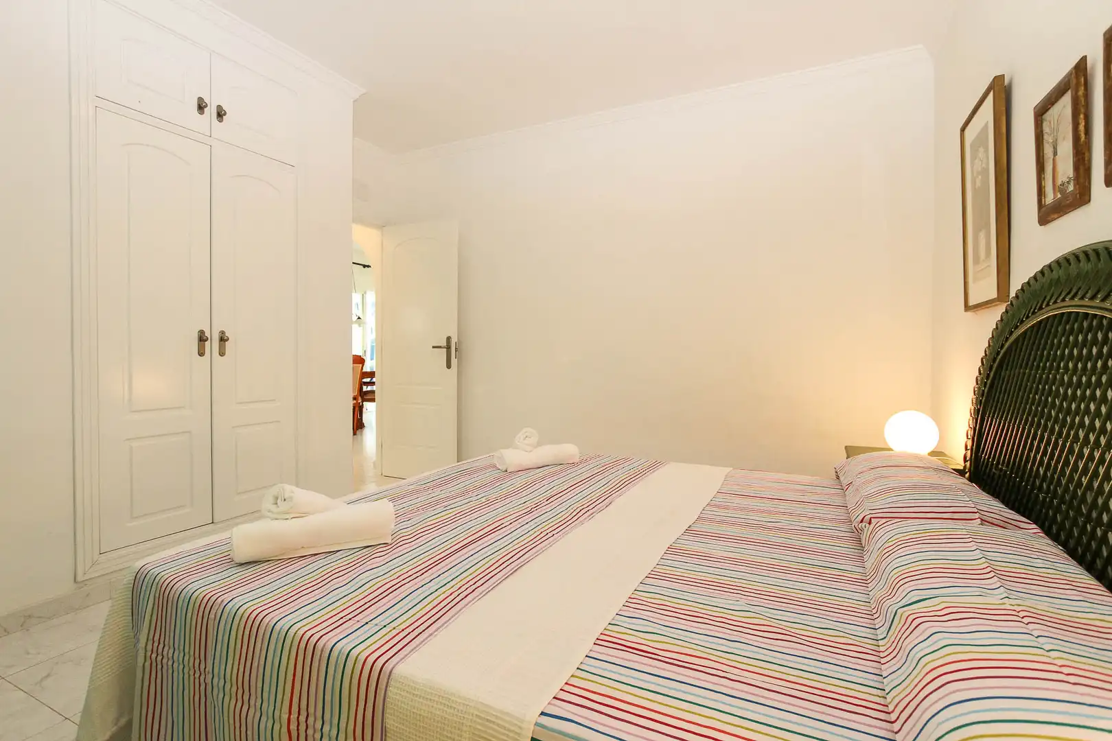 Habitación de Casa o chalet de alquiler en Dénia con Aire acondicionado, Jardín privado y Amueblado
