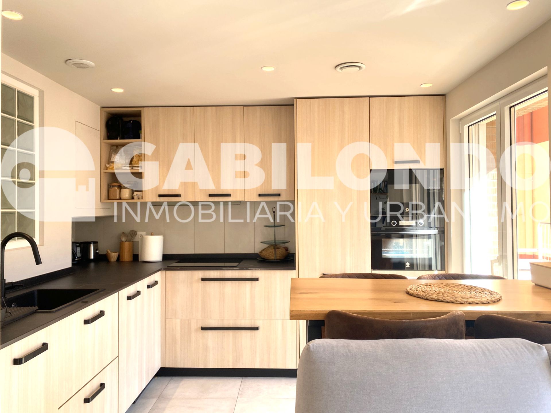 Kitchen of Flat for sale in Elgoibar  with Furnished, Oven and Washing machine