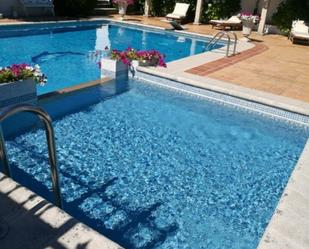 Swimming pool of House or chalet for sale in Leiro  with Swimming Pool