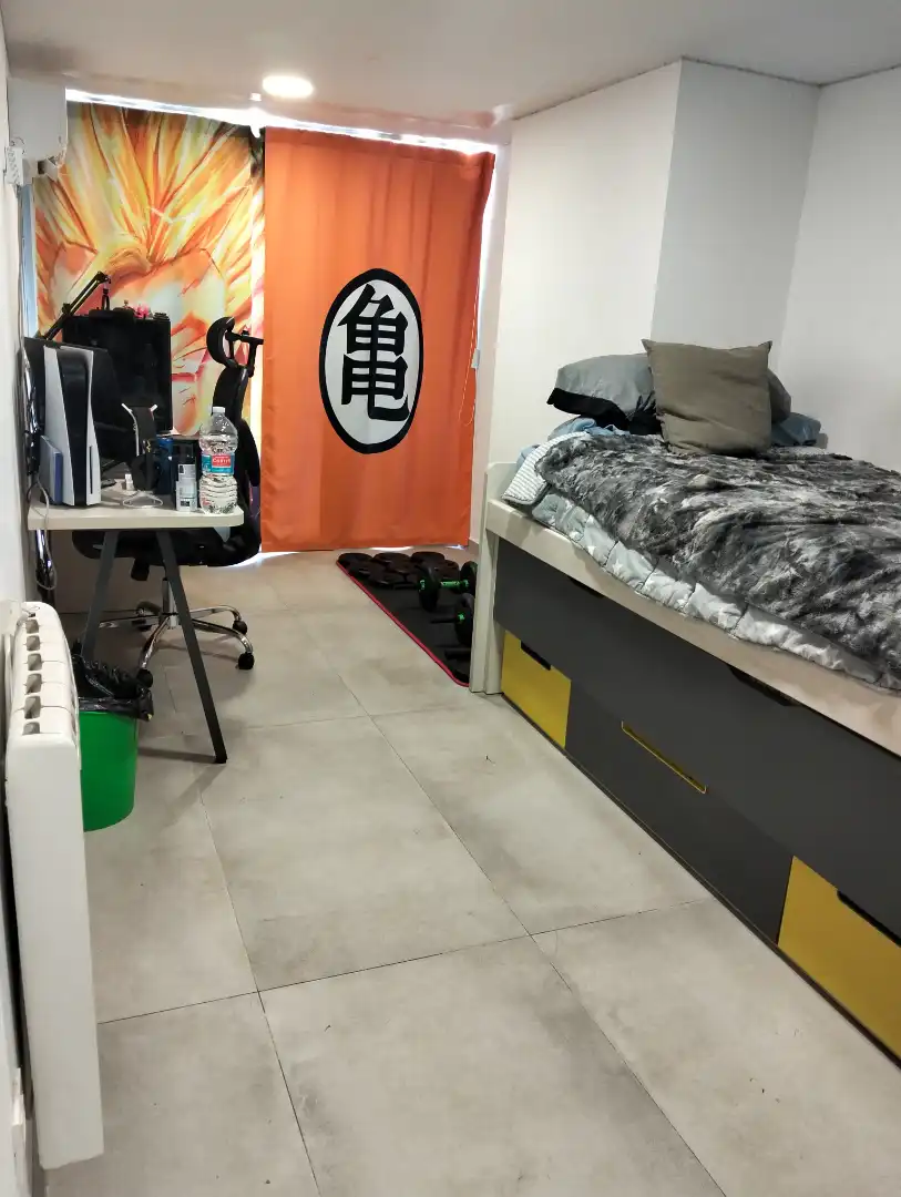 Habitación de Dúplex en venta en Cadrete con Aire acondicionado, Calefacción y Parquet