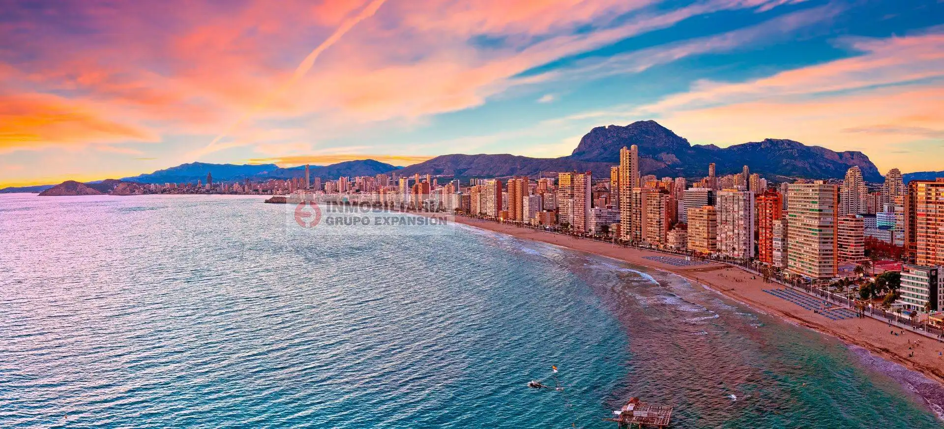 Exterior view of Buildings for sale in Benidorm