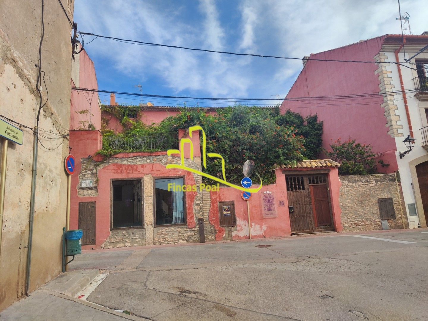 Exterior view of Building for sale in Creixell  with Community pool