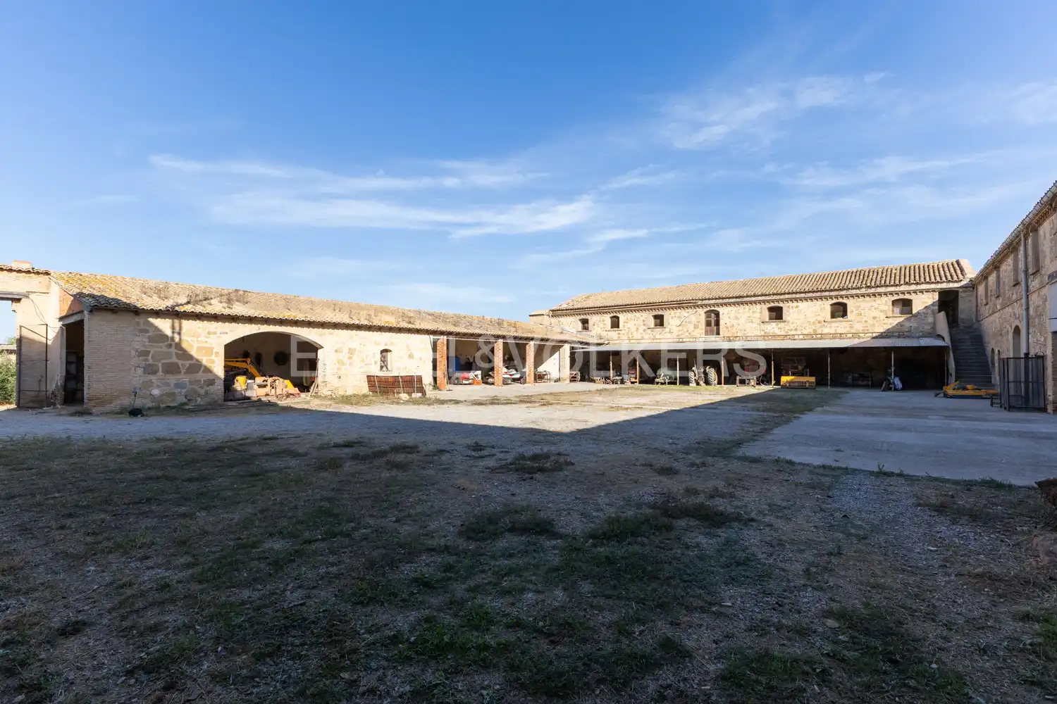 Vista exterior de Casa o chalet en venta en Llíria con Calefacción, Jardín privado y Parquet