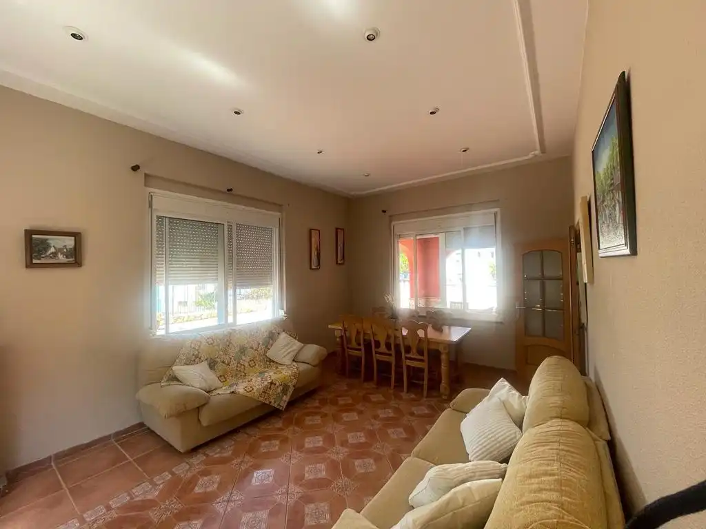Sala d'estar de Casa o xalet en venda en Cullera amb Aire condicionat, Jardí privat i Terrassa