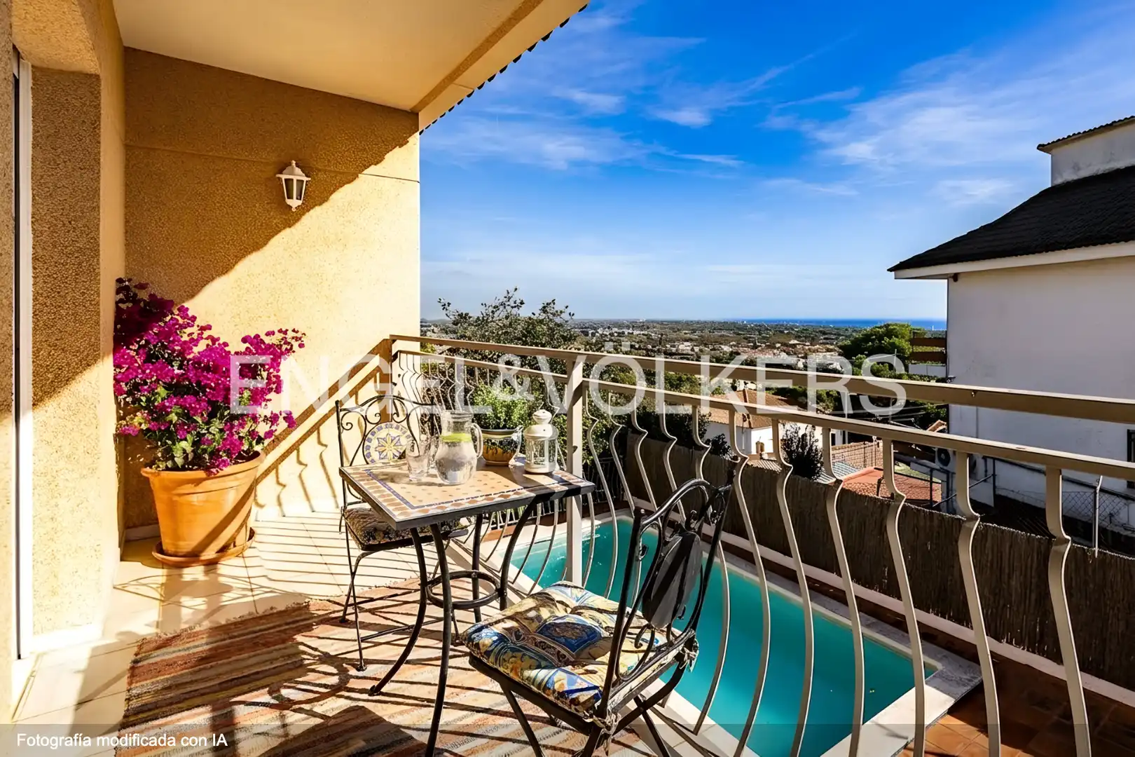 Terrassa de Casa o xalet en venda en Castelldefels amb Aire condicionat, Calefacció i Jardí privat