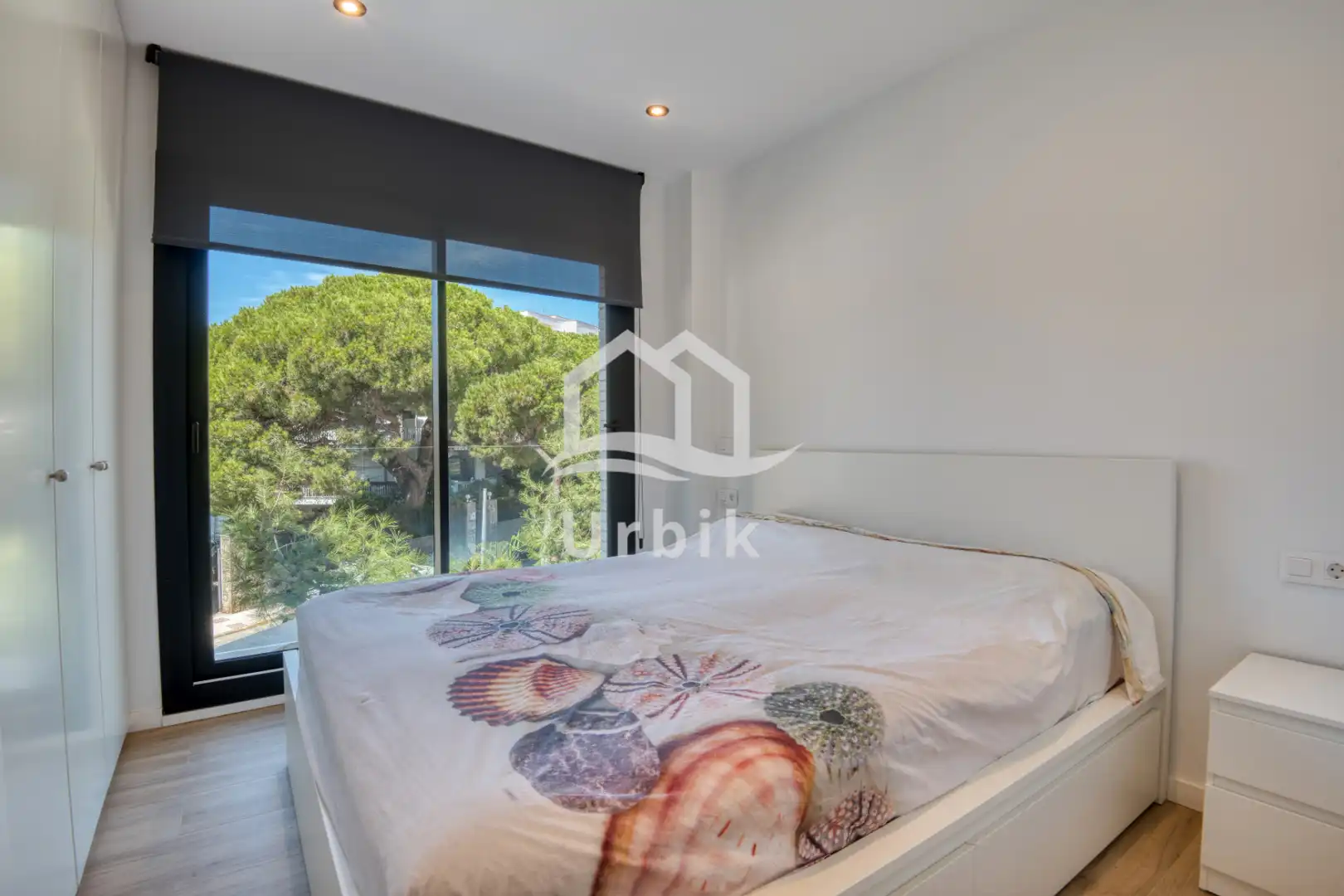 Schlafzimmer von Einfamilien-Reihenhaus zum Verkauf in Castell d'Aro, Platja d'Aro i s'Agaró mit Klimaanlage, Heizung und Terrasse