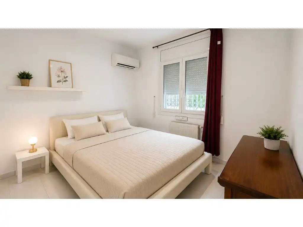 Dormitori de Casa o xalet en venda en Empuriabrava