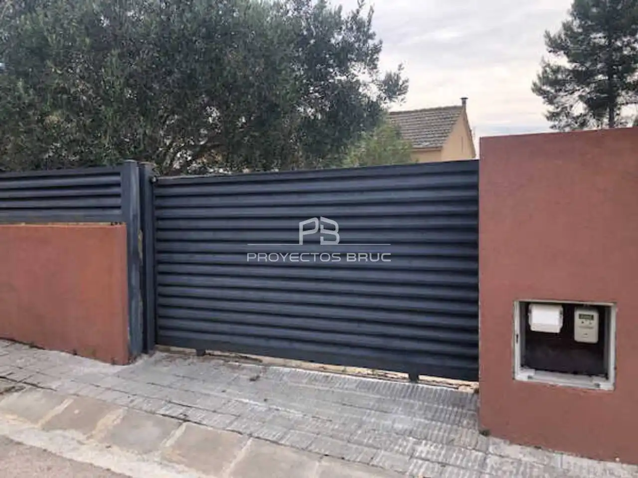 Vista exterior de Casa o xalet en venda en Castellgalí amb Jardí privat