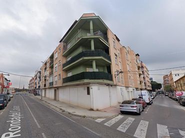 Local comercial en venda a Algemesí
