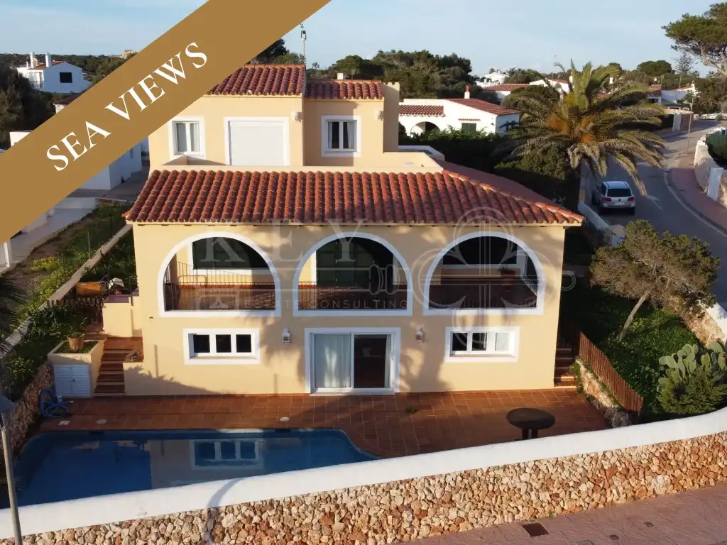 Vista exterior de Casa o xalet en venda en Ciutadella de Menorca