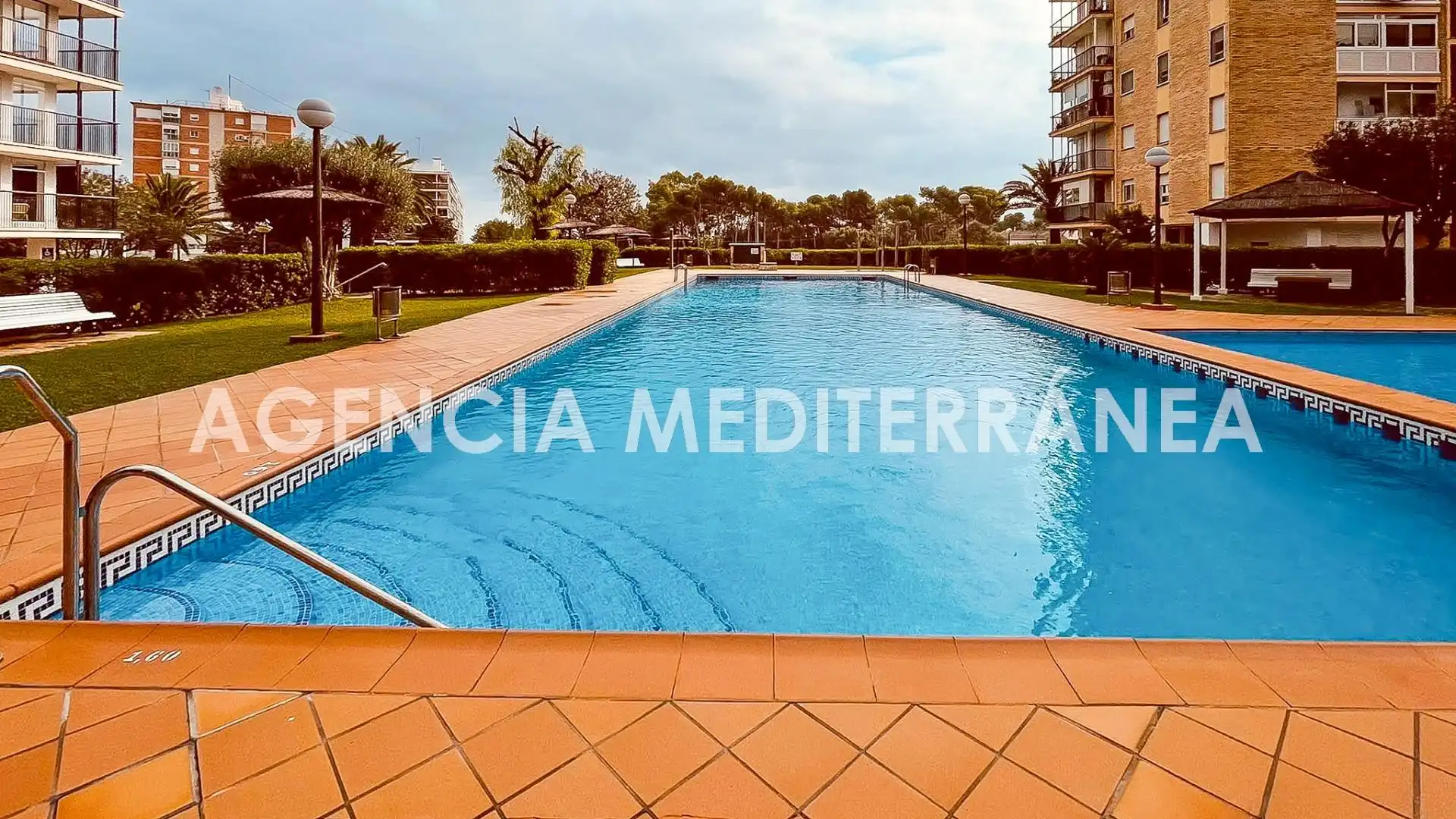 Apartamento con terraza en venta en Las Rotas / Les Rotes, imagen 39