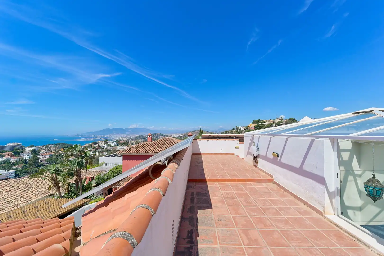 Vista exterior de Casa o chalet en venta en Málaga con Aire acondicionado, Calefacción y Jardín privado