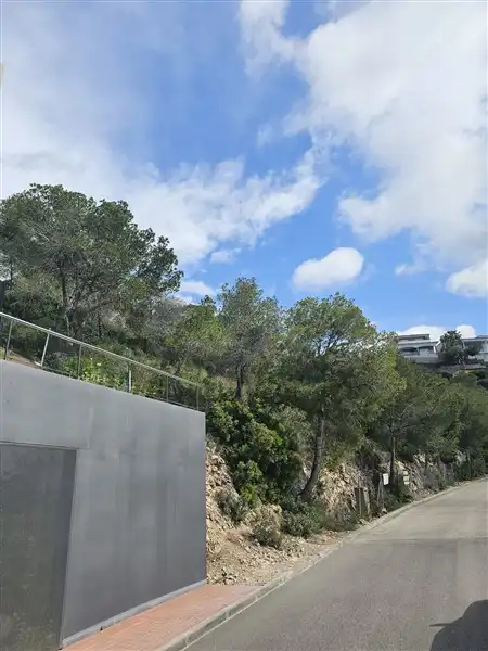 Terreno residenziale in vendita a Avinguda dels Garrofers 79, imagen 2
