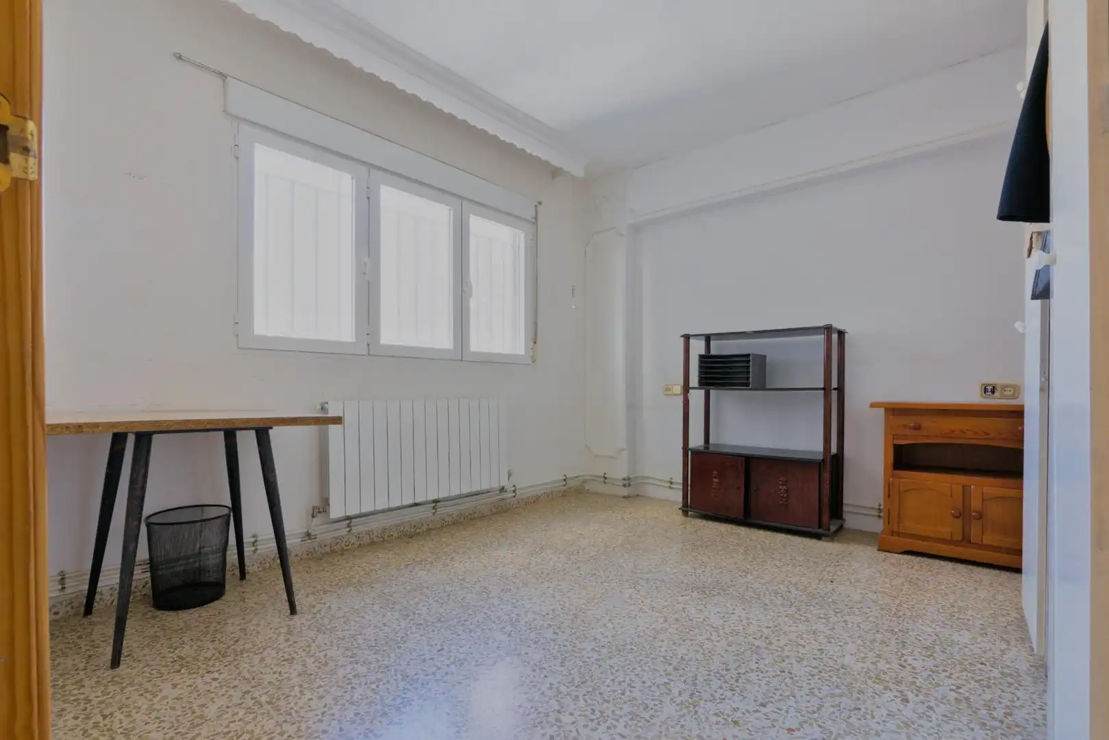 Bedroom of Flat for sale in Granada  with Heating
