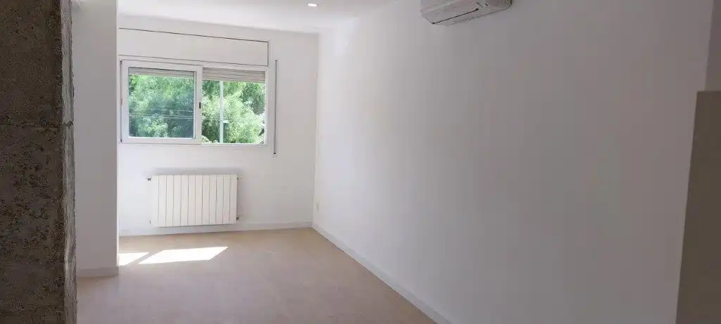 Habitación de Piso en venta en Sant Joan Despí con Aire acondicionado, Calefacción y Horno