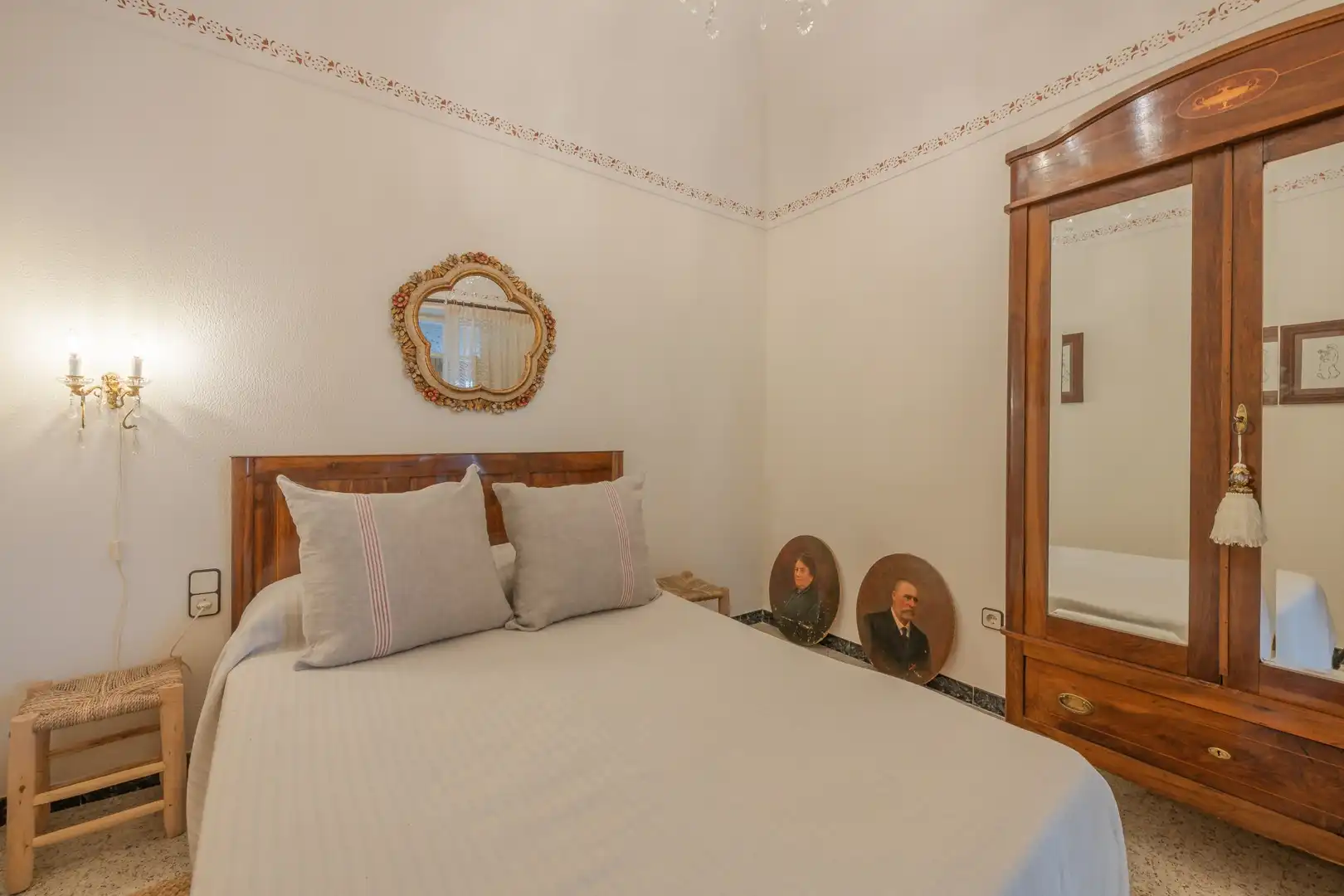 Bedroom of Country homes for sale in Tortellà  with Heating