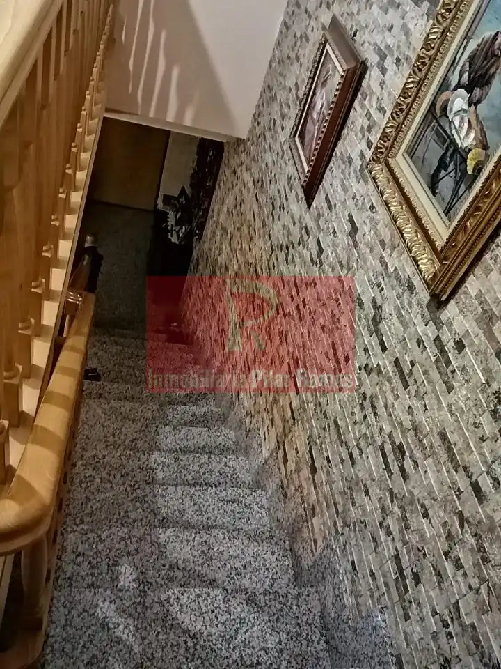 Adossat amb jardí en venda a Valverde de la Virgen, imagen 10